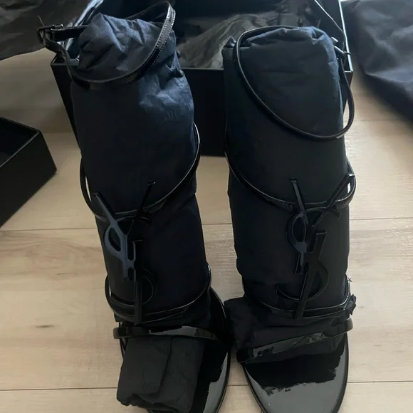 Saint Laurent Glossy Black Strappy Heels - Picture 2 of 6